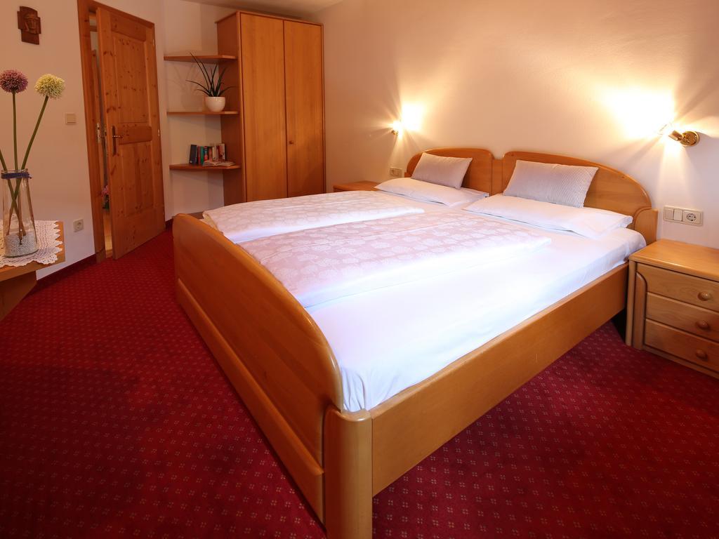 Residence Rose Сан-Кандідо Номер фото