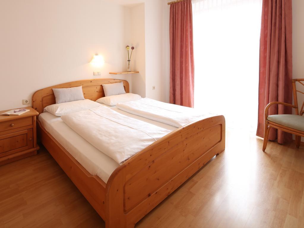 Residence Rose Сан-Кандідо Номер фото