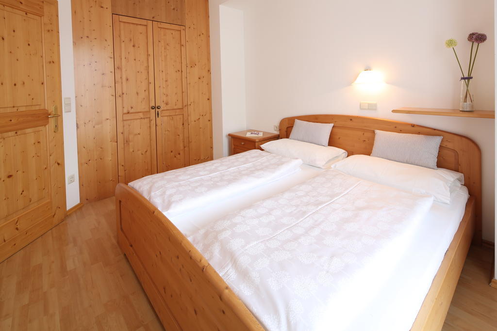 Residence Rose Сан-Кандідо Номер фото